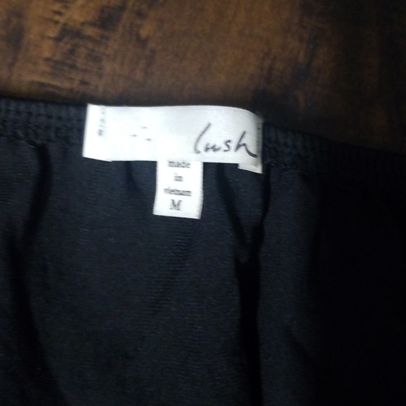 Lush strapless dress - Picture 3 of 3